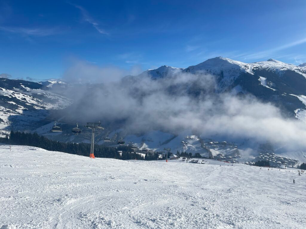 Skicircus 雪道上